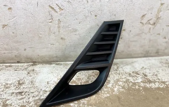 Nissan Juke II F16 Front fog light trim/grill 62256-6PA0A