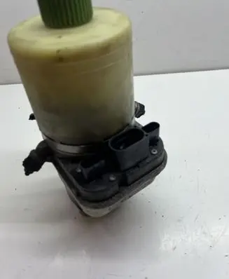 Skoda Fabia Mk1 (6Y) Power steering pump 6Q0423156AB 6Q2423051AG 6Q1423051BS