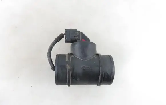Opel Zafira B Mass air flow meter 