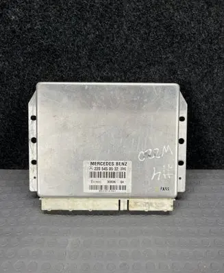Mercedes-Benz S W220 Air suspension control unit module (rear) A2205450532 2205450532