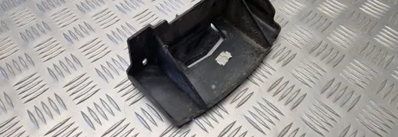 Land Rover Freelander Headlight/headlamp mounting bracket