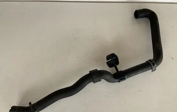 Audi Q5 SQ5 Engine coolant pipe/hose 8R0145921D