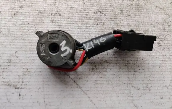 Ford Escort Ignition lock contact B517X
