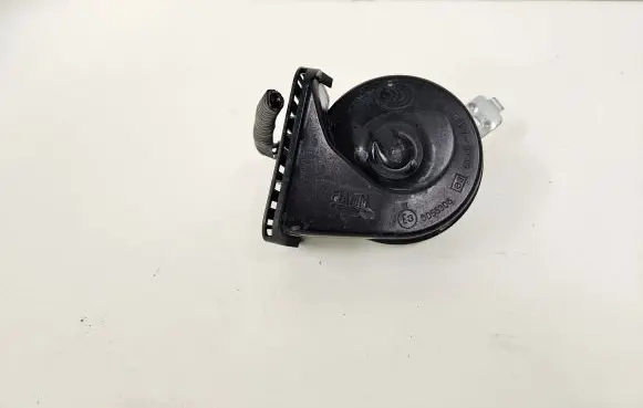 Chevrolet Volt I Horn signal 20794971