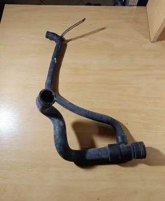Audi A4 S4 B5 8D Engine coolant pipe/hose 8D0121055F