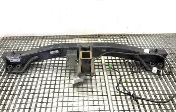 Volkswagen Touareg II Tow bar 7P6803881E
