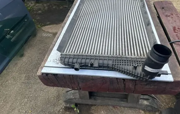 Volkswagen PASSAT B7 Intercooler radiator 3C0145805AN