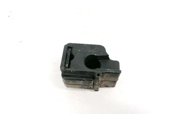Opel Combo E Engine mount bracket 9822849580