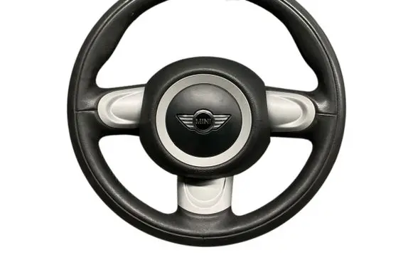 Mini One - Cooper Coupe R56 Steering wheel 6782595 6782596 275766501