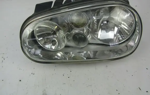 Volkswagen Golf IV Headlight/headlamp 