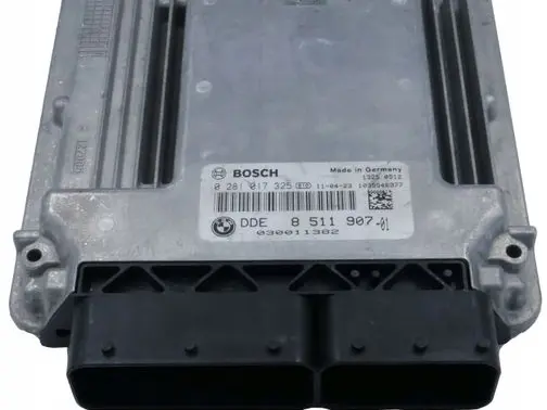 BMW 5 F10 F11 Engine control unit/module 02810173258511907