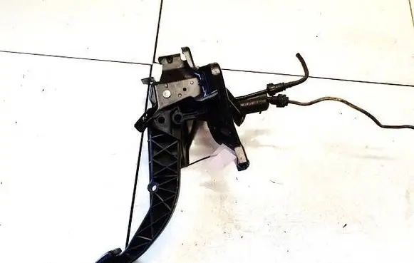 Ford S-MAX Clutch pedal 6G927B633RE 6T00655
