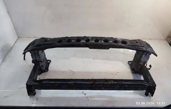 Ford Kuga II Radiator support slam panel