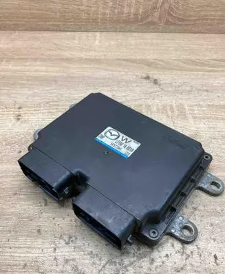 Mazda 5 Engine control unit/module ECU LF5W18881B E6T57773H1 ZY29