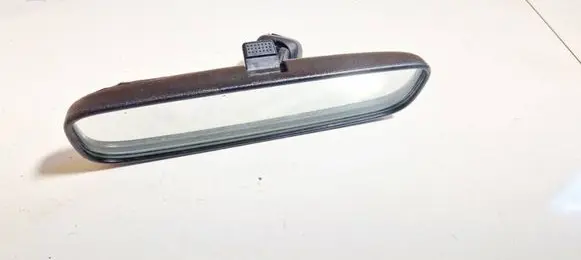 Mitsubishi Grandis Rear view mirror (interior) e4012197