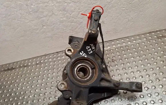 Front wheel hub spindle knuckle