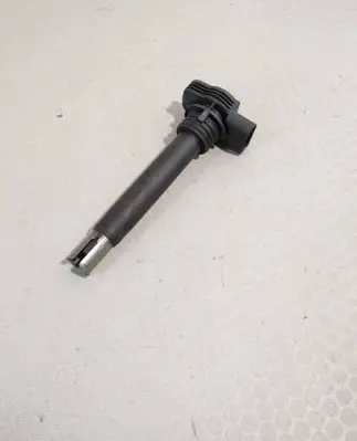 Skoda Octavia Mk2 (1Z) High voltage ignition coil 06H905115B
