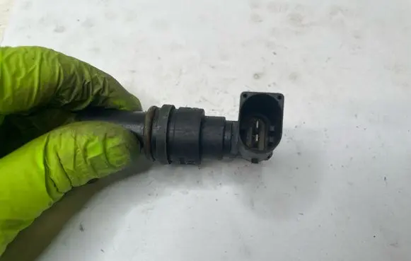BMW 3 E46 Crankshaft position sensor 2247926