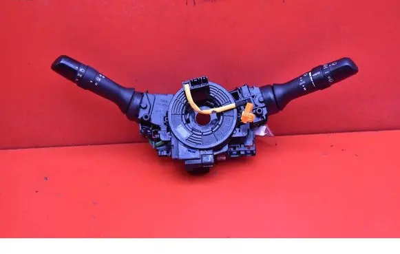 Toyota Yaris Other switches/knobs/shifts 173832