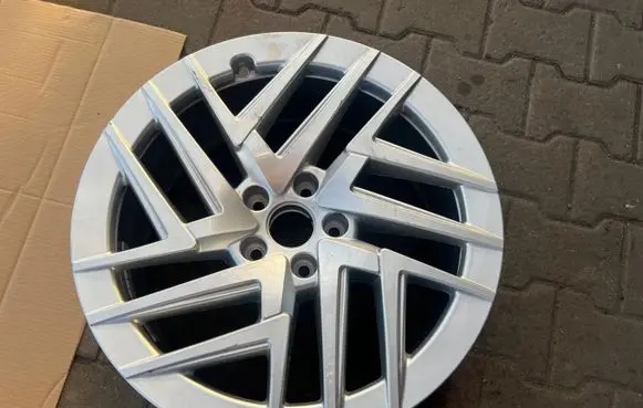 Lexus RX 450H R19 alloy rim 