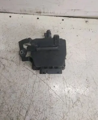 Volkswagen Touran I Turbo solenoid valve 9024600149
