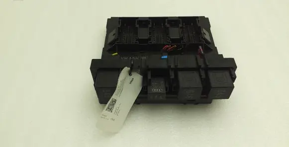 Volkswagen PASSAT B7 Comfort/convenience module 3AA937087N