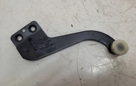 Volkswagen Transporter - Caravelle T5 Sliding door upper roller guide/hinge 7H0843435P 484713 7H0843435D