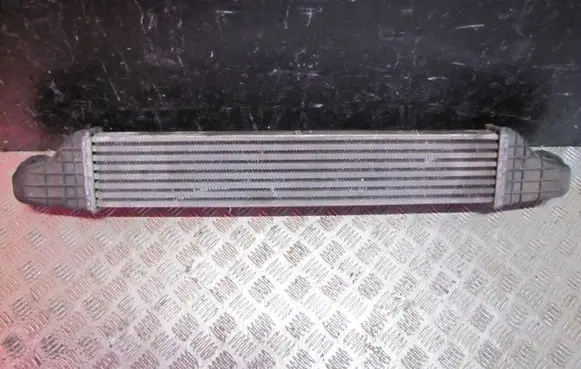 Mercedes-Benz E W211 Intercooler radiator A2115001002 RAD070