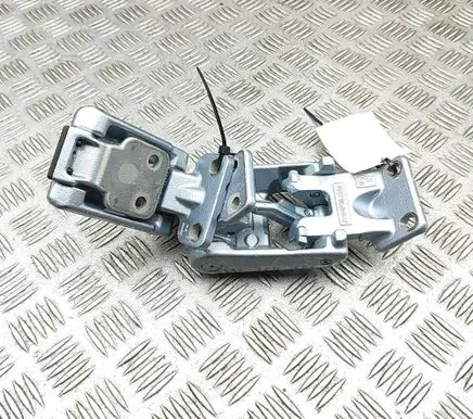 Mercedes-Benz Sprinter W907 W910 Rear door hinge set A9107408900 A9107400500