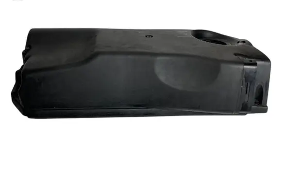 BMW 5 E39 Air filter box cover 2247443 13712247443