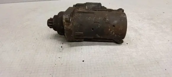 Volkswagen Transporter - Caravelle T5 Starter motor 02Z911023H