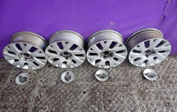 Citroen C4 I Picasso R17 alloy rim 9650202380