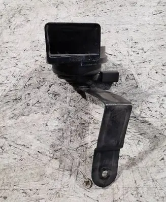 Audi Q3 8U Horn signal 8U0951210
