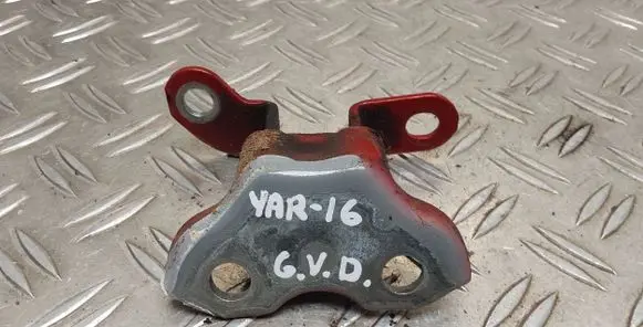 Toyota Yaris Rear door upper hinge