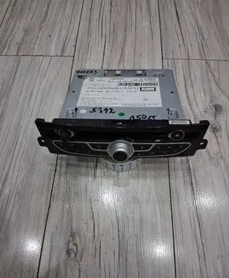Renault Koleos I Radio/CD/DVD/GPS head unit 281151922R