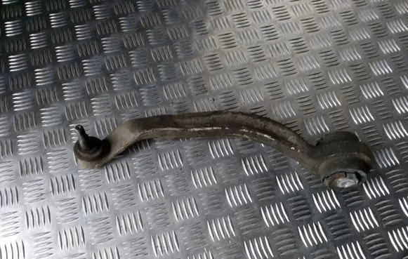 Volkswagen PASSAT B5.5 Front control arm