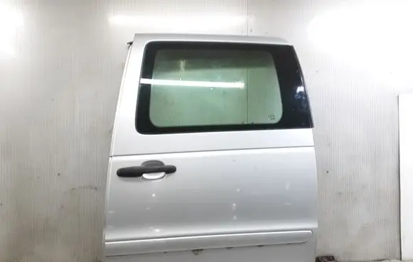 Mercedes-Benz Vaneo W414 Side sliding door 