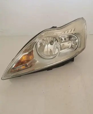 Ford Focus Headlight/headlamp 8M5113W030AF