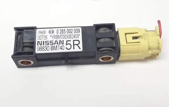 Nissan Almera Airbag deployment crash/impact sensor 0285002009 98830BM7405R