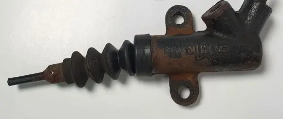 Mazda MX-5 NB Miata Clutch slave cylinder 