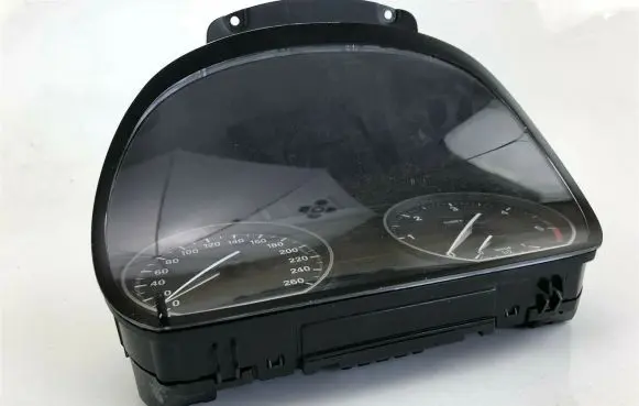 BMW 1 E81 E87 Speedometer (instrument cluster) 9242336