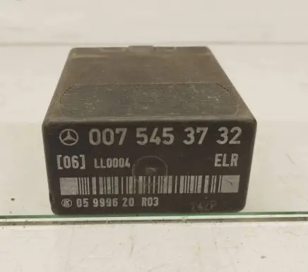 Mercedes-Benz E W124 Other relay 0075453732