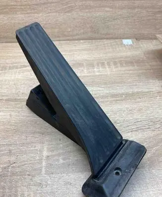 BMW 3 E90 E91 Accelerator throttle pedal 6789999 25916010 WITHPLUG