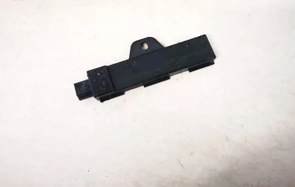 Antenna control unit