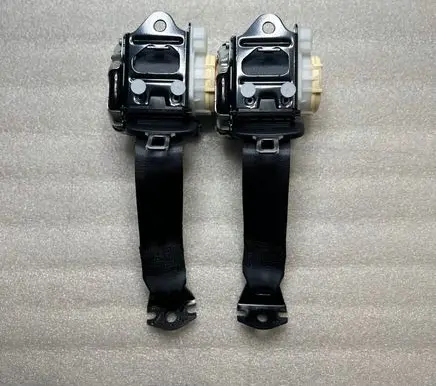 Volkswagen Polo VI Rear seatbelt 2G0857805