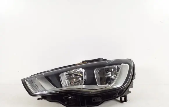 Audi A3 S3 8V Headlight/headlamp 8V0941003
