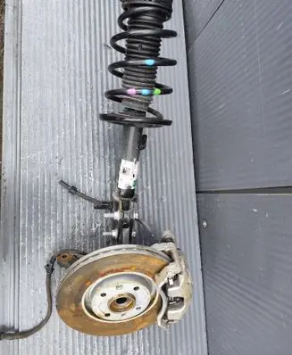 Opel Mokka B Front wheel hub spindle knuckle MOKKAIIBZWROTNICA