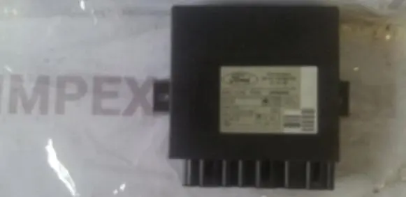 Ford Focus Comfort/convenience module 98AG15K600ED 5WK47220DT83SA