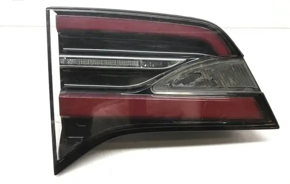 Tesla Model X Tailgate rear/tail lights 1034338-00-B T19J2410044