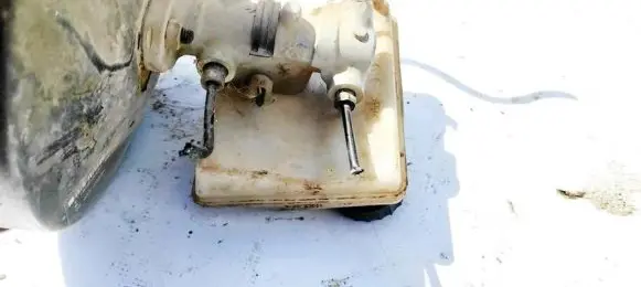 Master brake cylinder